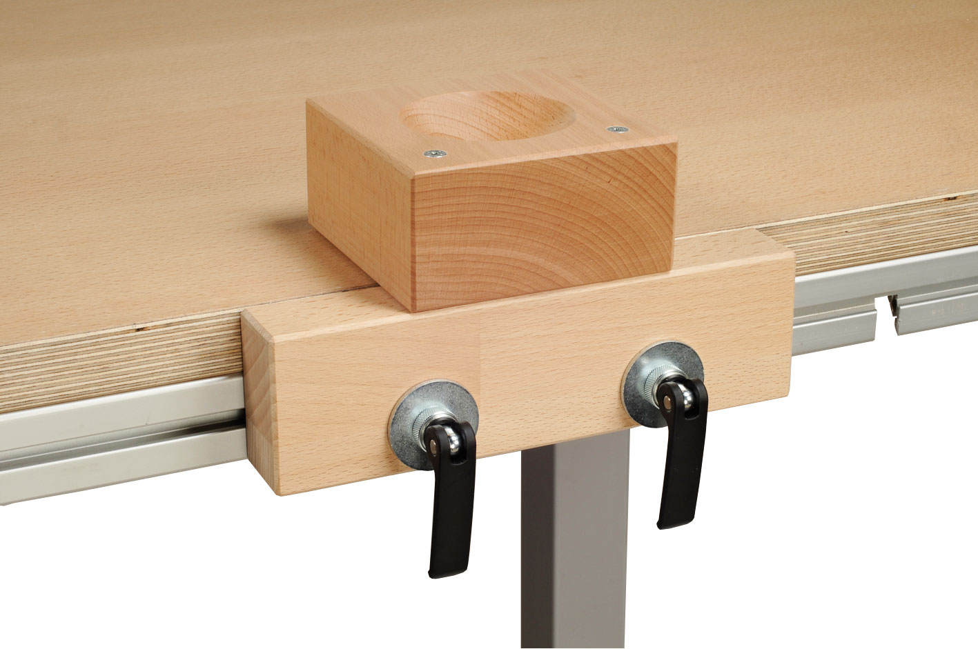 Treibklotz mit 1 Mulde, Ø 80 mm "EXZENTER" zum Einschieben in die Aluminium-Aufnahmeprofile.